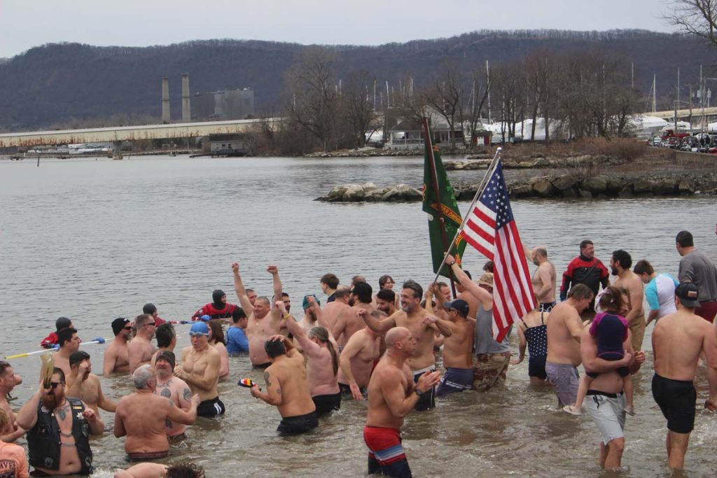 Stony Point Seals Polar Plunge